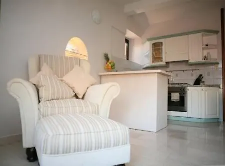 Filip & Viktoria In The Center Of Трогир